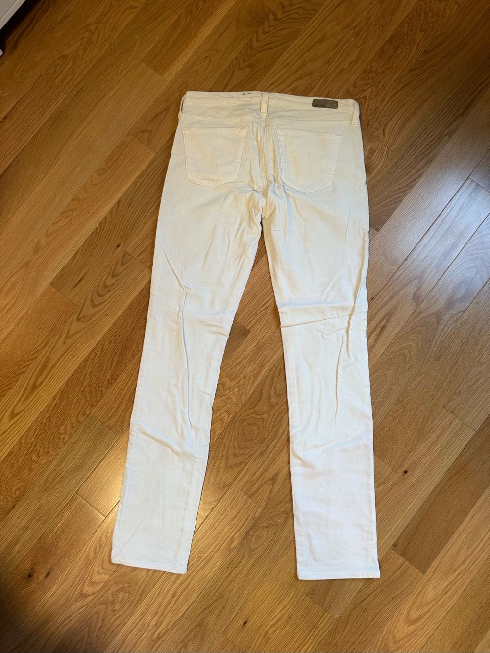 AG Jeans - Picture 4 of 5
